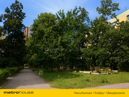Mokotów / 64m do remontu loggia 5m piwnica 8m