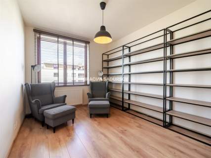 3 pokoje 77,05 m loggia garaż Piltza