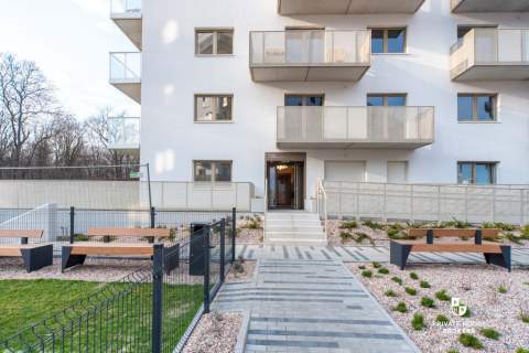 2 pokoje Przy parku Balkon Garaż Popowice