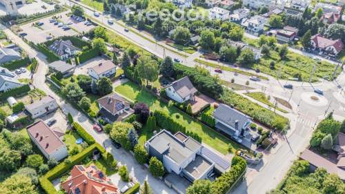 Działka 1415 m2 dom ok. 90m2
