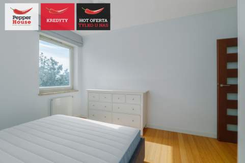 3 pokoje 77,50m2 taras 23m2 garaż komórka