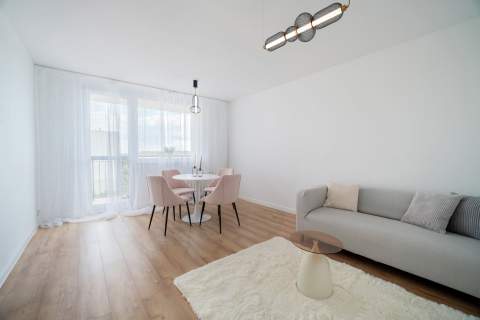 Rybnik Nowiny / po remoncie / 2 pokoje / balkon / 9 piętro