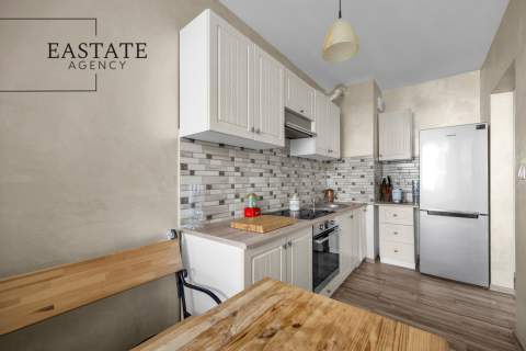 Osobna kuchnia balkon 10 m2 garaż podziemny
