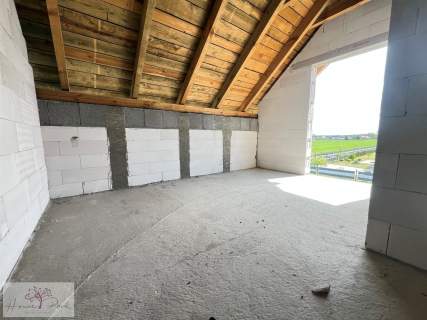 Dom w stanie surowym 132m2 działka 1280m2