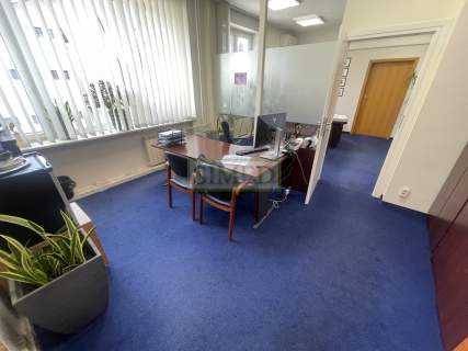 Wilanów,wysoki standard,recepcja,parking,dos24h