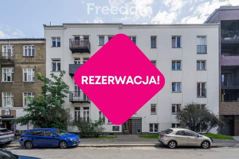 1 pokojowe mieszkanie w kamienicy z 1933 r.