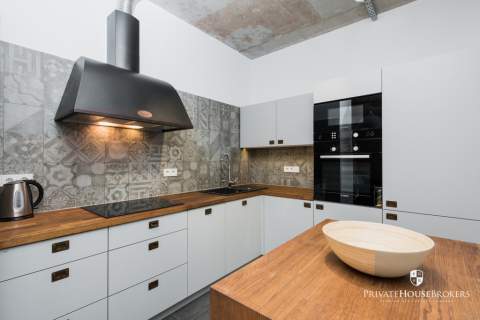 Klimatyczny loft na Zabłociu - 2 pokoje.