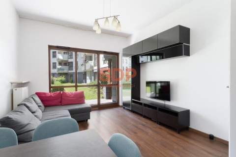 Rondo Daszyńskiego . apartamentowiec . taras . 2009 . 2 pok,...