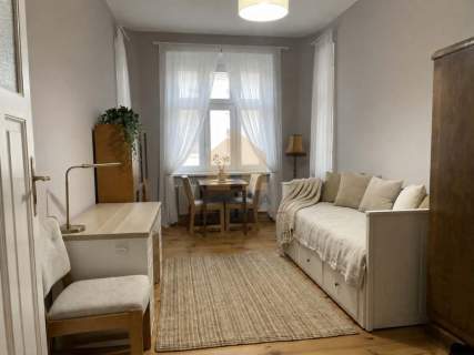 Pokój / mieszkanie do wynajęcia/ blisko uczelni
