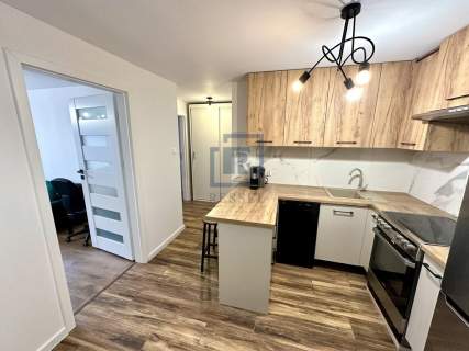 2 pokoje Osobna kuchnia Balkon Piwnica