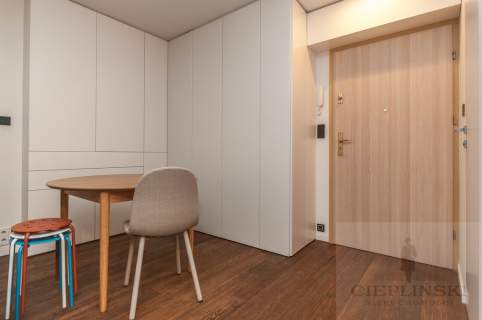 Kawalerka 32,43 m / Nowoczesne wnętrze/ Centrum