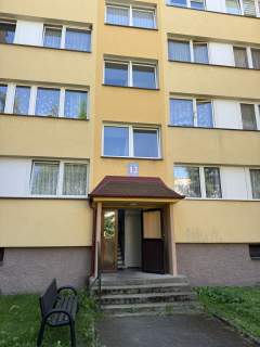 Mieszkanie 2-u pokojowe na parterze z loggią