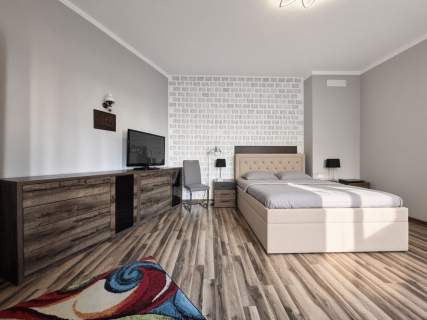 3 mieszkania 298 m Centrum Inwestycja 