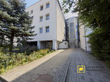 JASNE MIESZKANIE Z DUŻYM PATIO PRZY PARKU WILGA.