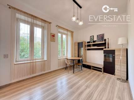 Ul. Liwska - Mieszkanie w przedwojennej kamienicy