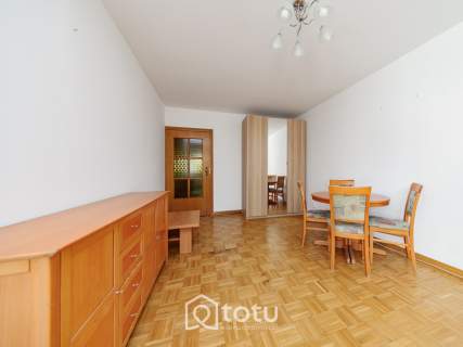    Balkon-Do Metro Kabaty- Cisza- Zamknięte Osiedle
