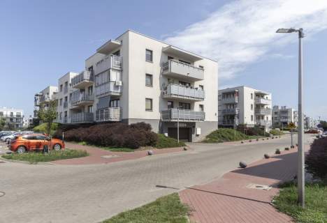 Ciche 2 pokoje z dużym balkonem Miejsce garażowe