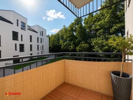 Z garażem podziemnymi komórką Wyposażone Balkon Garderoba Narożne