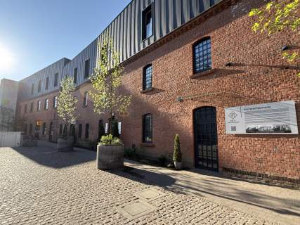 Niepowtarzalne wnętrze Loftowy lokal w centrum 