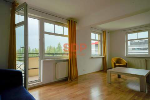 Komfortowe 2 pokoje na Partynicach. Duży balkon, winda z poziomu...