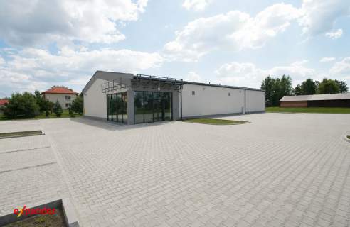 Budynek handlowy na wynajem, Furmany, 460m2, idealny na sklep