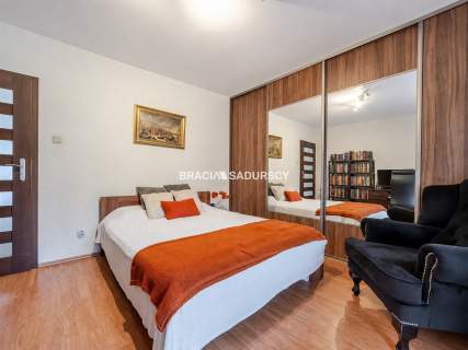 3 pok dwa ogródki duży balkon ul. Lubostroń