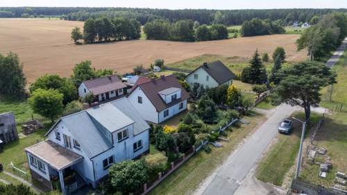 Sieraków Śl. dom z duża działką ok. 2500m2