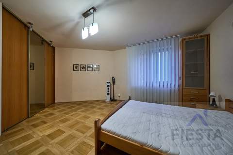 Wieniawa, Rondo Krwiodawców, 2 pokoje, 73 m2