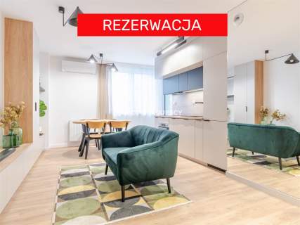 GUSTOWNE, NOWE 3-POK.Z MIEJSCEM POSTOJOWYM W CENIE