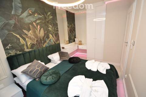 Nowy apartament z balkonem.