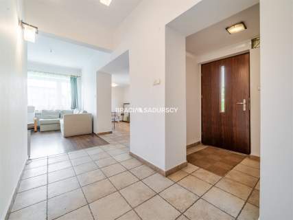 dom 223m2, działka 800m2, centrum Zabierzów