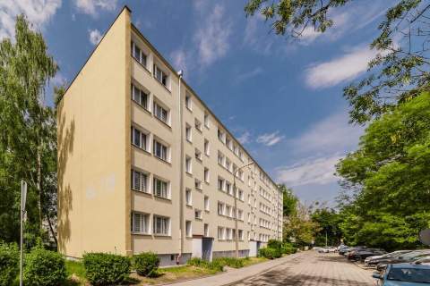 Kawalerka po remoncie Dąbrowa
