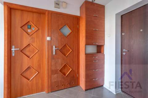 Targówek 37,3 m2 dwa pokoje balkon metro