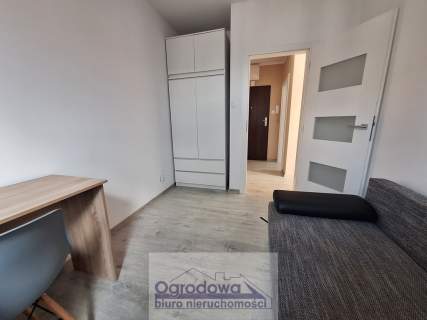 4 pokoje, balkon 19 m, miejsce parkingowe