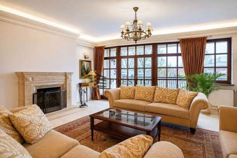 Luksusowy apartament w prestiżowej lokalizacji.