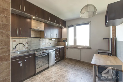 3 pokoje, 62 m i balkon z widokiem na Łódź