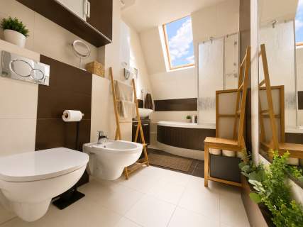 Ciepłe mieszkanie w samym centrum miasta, 93m2