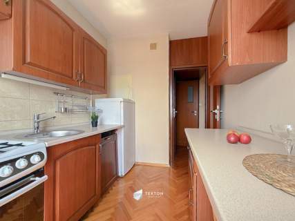 PIĄTKOWSKA 3POK USTAWNE ŁADNE BALKON WINDA CISZA