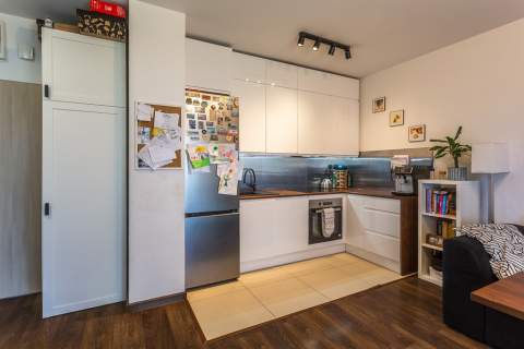 2 pokoje Widzew balkon parking 2018, winda
