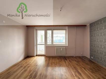 Trzypokojowe mieszkanie - z dużym balkonem
