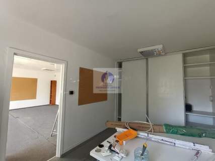 Włochy lokal biurowy 37,60 m2 do wynajęcia