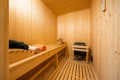 Dom z bala Dla siebie Lub na Wynajem jako Inwestycja. Jacuzzi...