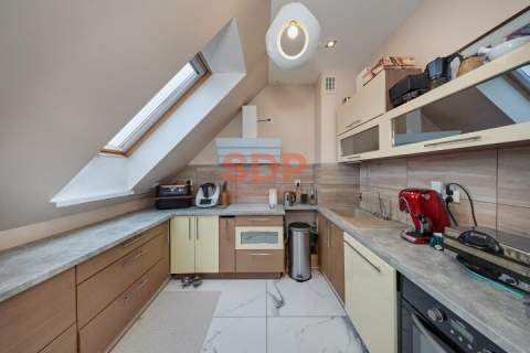Apartament w zabudowie szeregowej Zamknięte osiedle Garaż w b