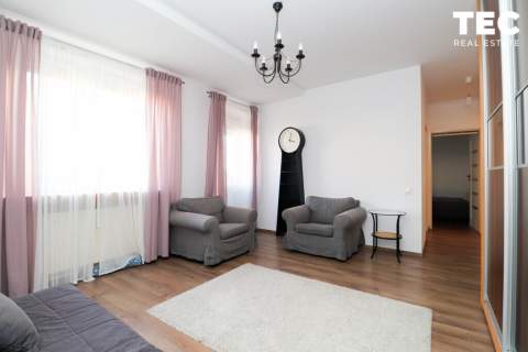 2-pok. z osobną kuchnią/parking/Serenada