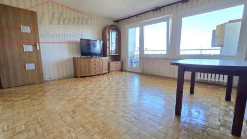 Przestronne w pełnym rozkładzie 3-pok. z balkonem.