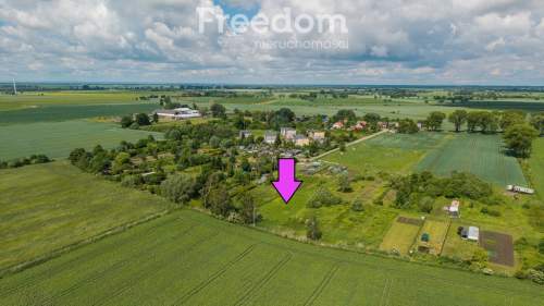 Nowotna Gmina Stegna działka o pow. 589m2