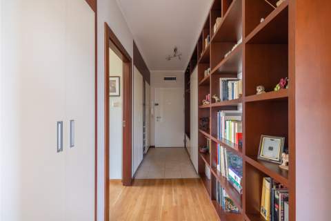 WIDOK NA ZIELEŃ 20 M2 KOMÓRKA CISZA SPOKÓJ