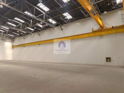Bielany magazyn 1800 m2 do wynajęcia