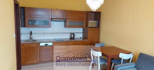 Apartament k/ Arkadii i Dworca Gdańskiego, garaż