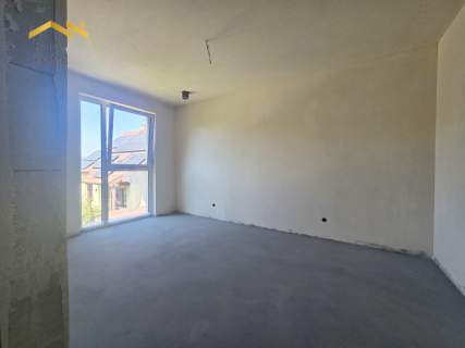 Dom z ogrodem 80,57 m 2 miejsca w cenie